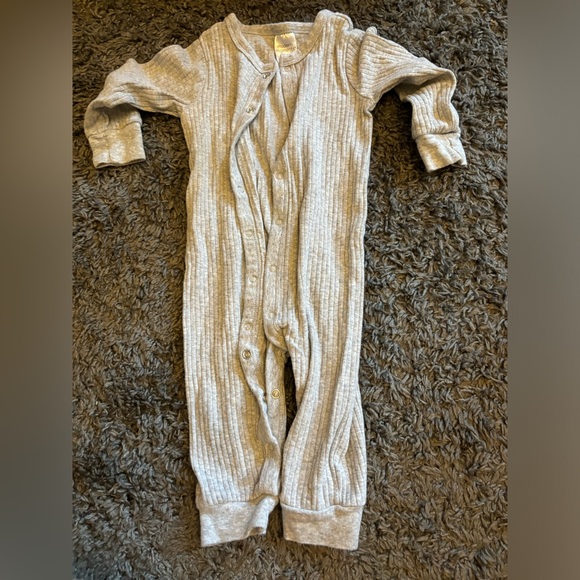 Mostly Carters 3-9 month sleepers - Picture 2 of 6